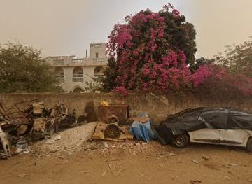 senegal/thies/landmark/station-essence-shell