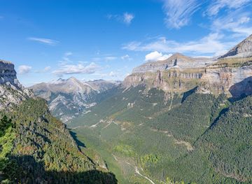 spain/aragon/landmark/ordesa-y-monte-perdido-national-park