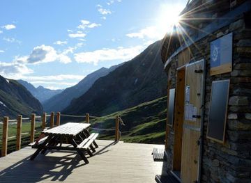 france/val-d-isere/landmark/refuge-du-prariond