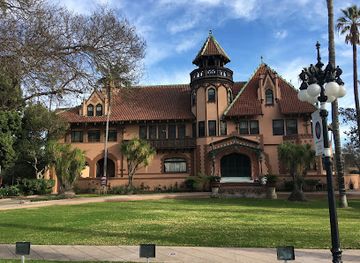 california/los-angeles/landmark/doheny-mansion