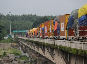 nepal/mechi-zone/landmark/mechi-river
