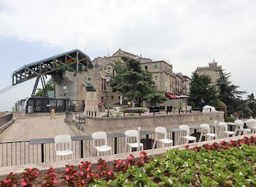 san-marino/monte-titano/landmark/monumento-a-bartolomeo-borghesi