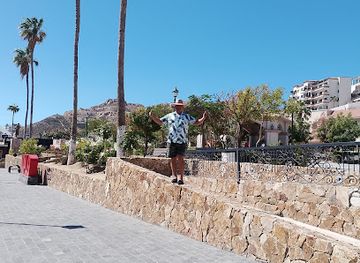 mexico/cabo-san-lucas/landmark/letras-kilometro-0