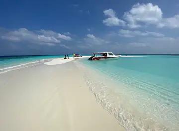 Maldives Fellas Trips and Watersports