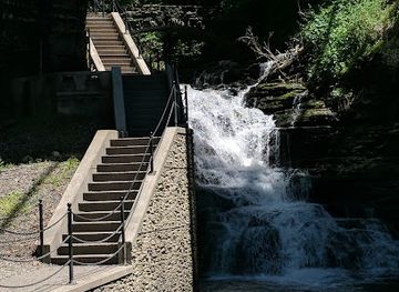 new-york/ithaca/landmark/cascadilla-gorge-trail