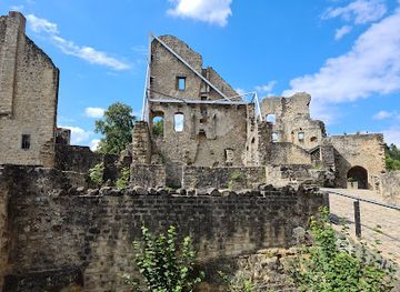 luxembourg/eislek/landmark/larochette-castle