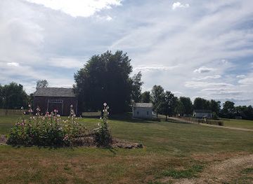 illinois/rock-river-valley/landmark/chaplin-creek-historic-village