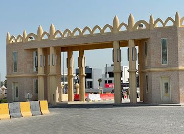 bahrain/central-region/landmark/royal-camel-farm
