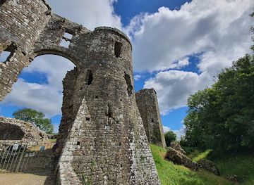 united-kingdom/dyfed/attraction/llawhaden-castle-2