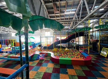 tonga/tongatapu-coastline/landmark/play-tonga