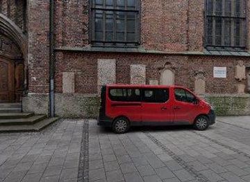 germany/munich/landmark/marienplatz-3