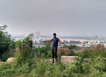 india/hyderabad/jubilee-hills/landmark/raunaq-s-h-i-g-h-man-made-hill