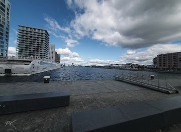 belgium/antwerp/eilandje/landmark/flandria-boarding-point