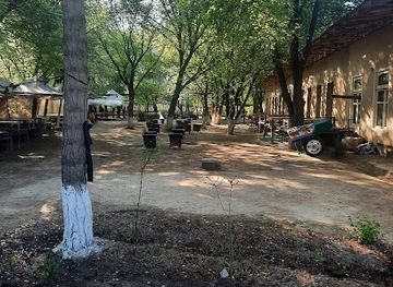 uzbekistan/namangan-region/landmark/bibi-mushkulkushot-mozorcha