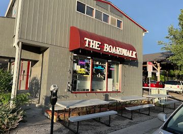 virginia/blacksburg/landmark/the-boardwalk