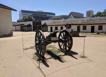 Sutter's Fort State Historic Park