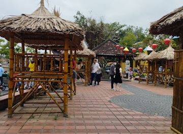 vietnam/hoi-an/landmark/bai-choi-hoi-an