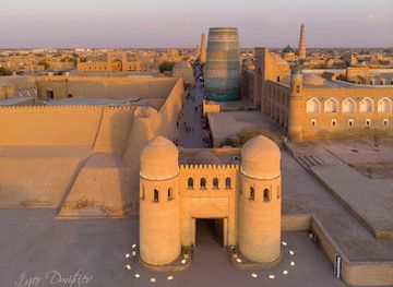 uzbekistan/khorezm-region/landmark/itchan-kala-west-gate
