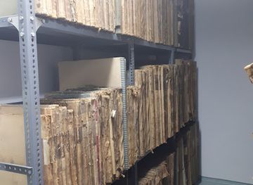 hungary/vac/landmark/vac-varos-leveltara