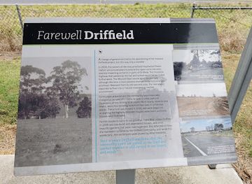 australia/gippsland/landmark/driffield-memorial