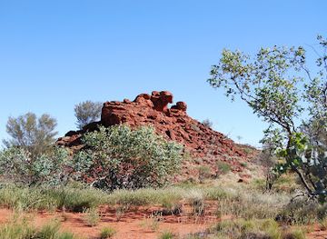 australia/litchfield-national-park/landmark/napwerte-ewaninga-rock-carvings-conservation-reserve
