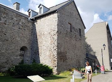 canada/lanaudiere/landmark/maison-de-mere-d-youville