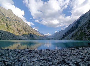 pakistan/swat/landmark/kandol-lake