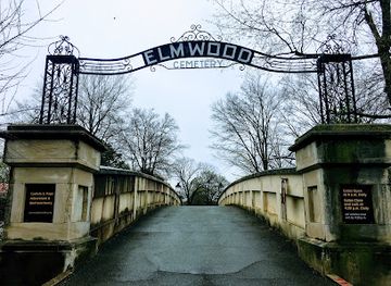 tennessee/memphis/landmark/elmwood-cemetery