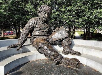 maryland/patuxent-river-region/landmark/albert-einstein-memorial