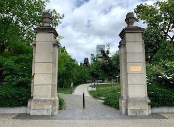 canada/greater-toronto-area/landmark/philosopher-s-walk