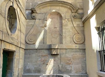 france/ile-de-france/landmark/fontaine-eginhard