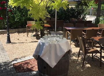 austria/thermenregion/landmark/heuriger-rieger