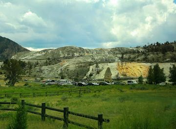 wyoming/teton-county/landmark/fort-yellowstone