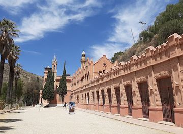 bolivia/sucre/landmark/glorieta-castle