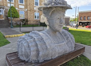 tennessee/duck-river-valley/landmark/grinders-switch-center