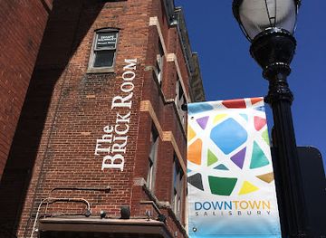 maryland/salisbury/landmark/the-brick-room