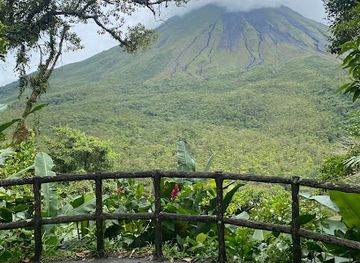 costa-rica/arenal-volcano-area/landmark/los-lagos