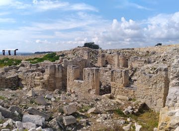 cyprus/kourion-archaeological-site/landmark/nymphaeum-of-kourion