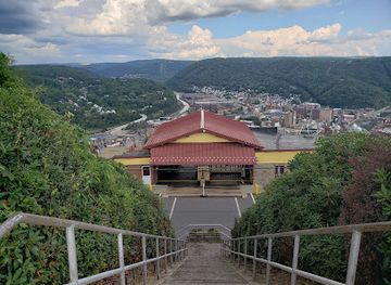 pennsylvania/laurel-highlands/landmark/the-johnstown-inclined-plane