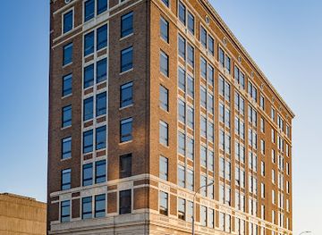 south-dakota/sioux-falls/landmark/hotel-on-phillips-sioux-falls