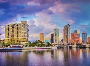 florida/tampa/landmark/visit-tampa-bay