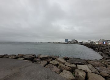 iceland/reykjanes-peninsula/landmark/viking-mural
