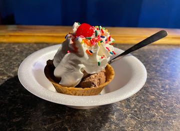 west-virginia/weirton/landmark/rainbow-unicorn-bar