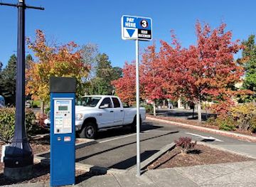 oregon/hood-river/landmark/columbia-lot