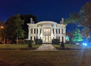 kentucky/paducah/landmark/whitehaven-welcome-center