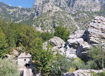 montenegro/prokletije/landmark/mulliri-i-vjeter-i-valbones