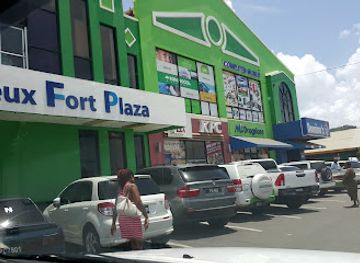 saint-lucia/vieux-fort/landmark/vieux-fort-plaza