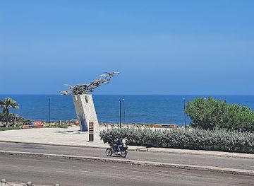 colombia/cartagena-coast/landmark/alcatraces-monument