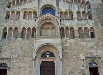 italy/parma/landmark/vescovado-parma
