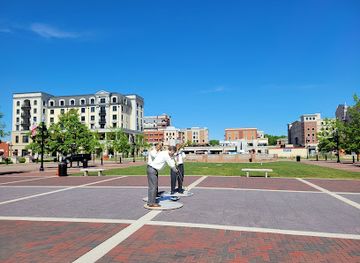 indiana/carmel/landmark/carmel-farmers-market
